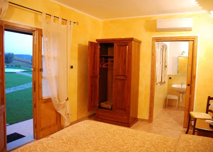 Poggio Sasseta * Montiano (Tuscany)